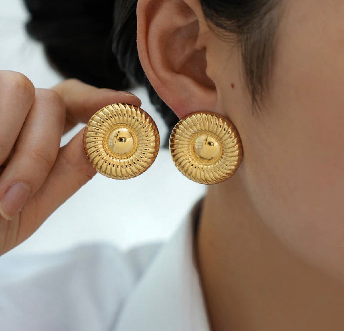 Bold Studs