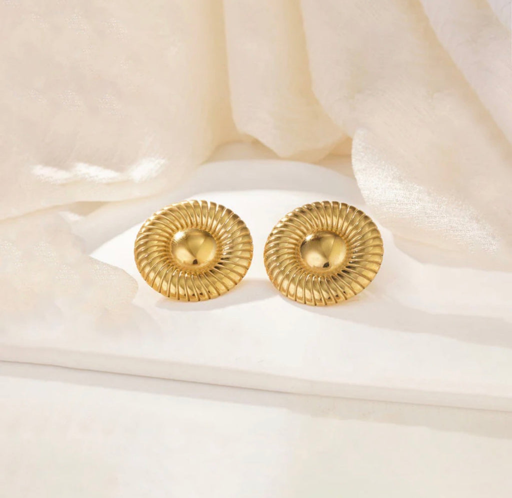 Bold Studs