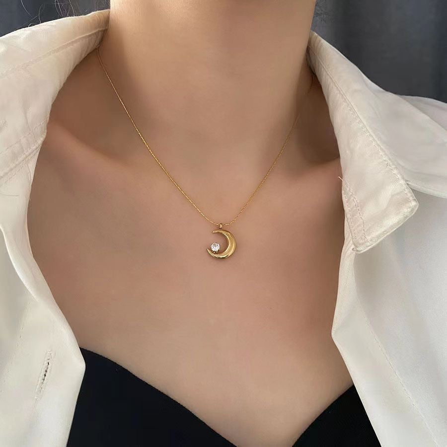 Half Moon chain